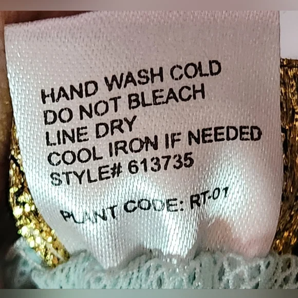 Vintage Lingerie - Picture 7 of 11